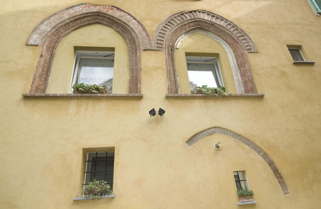 Archi Del '400 Appartamento Barolo Exterior foto